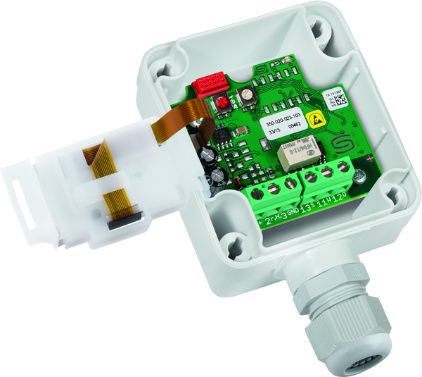 HYGRASREG TW-W LCD, mit geöffneter Abdeckung und LCD-Anzeige - S+S Regeltechnik